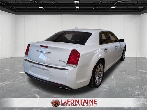 2017 Chrysler 300C Base