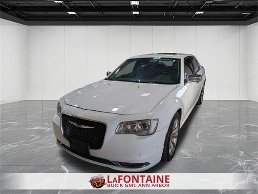 2017 Chrysler 300C Base