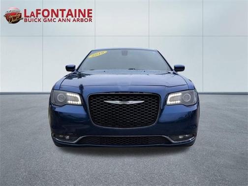 2019 Chrysler 300 S