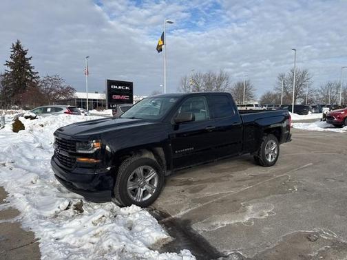2017 Chevrolet Silverado 1500 Custom
