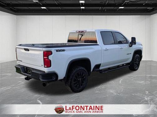 Summit White 2025 Chevrolet Silverado 2500 LT
