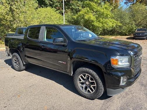 2022 GMC Canyon AT4 w/Leather