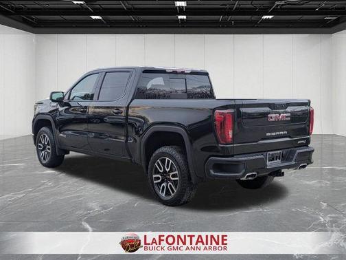 Onyx Black 2023 GMC Sierra 1500 AT4