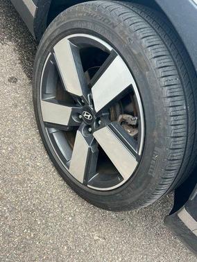 White 2025 Hyundai SANTA FE Limited