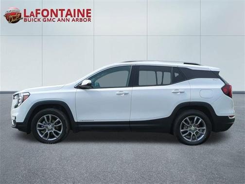 2022 GMC Terrain SLT