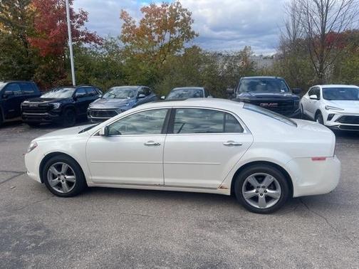 2012 Chevrolet Malibu 2LT