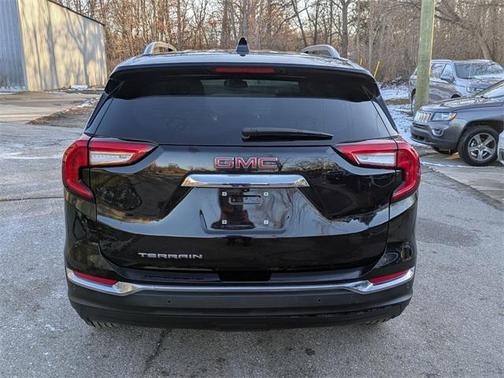 2022 GMC Terrain SLT