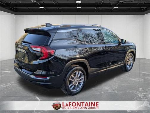 2022 GMC Terrain SLT