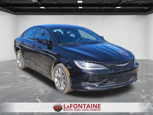 2015 Chrysler 200 S