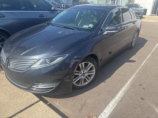 2013 Lincoln MKZ Base