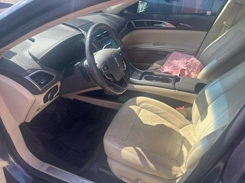 2013 Lincoln MKZ Base