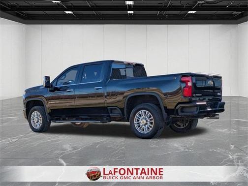 2022 Chevrolet Silverado 2500 High Country
