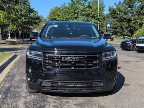 2022 GMC Acadia SLE