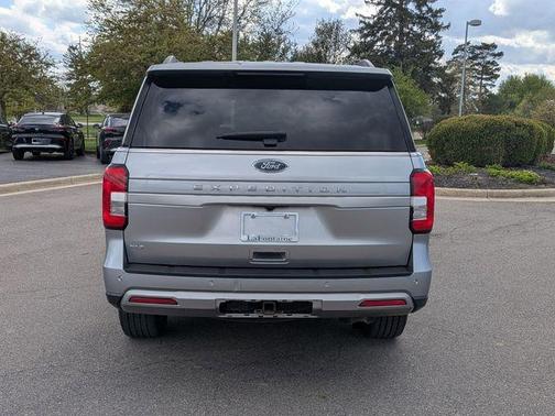 Silver Metallic 2023 Ford Expedition XLT