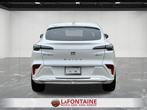 White Frost 2024 Buick Envista Avenir