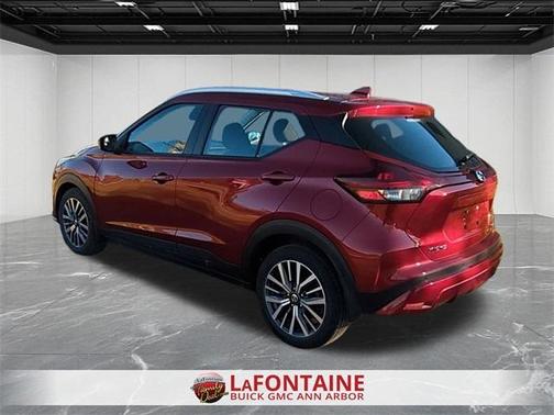 2021 Nissan Kicks SV