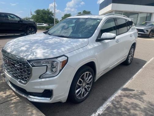2022 GMC Terrain Denali