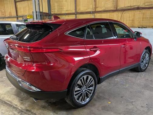 2022 Toyota Venza LE