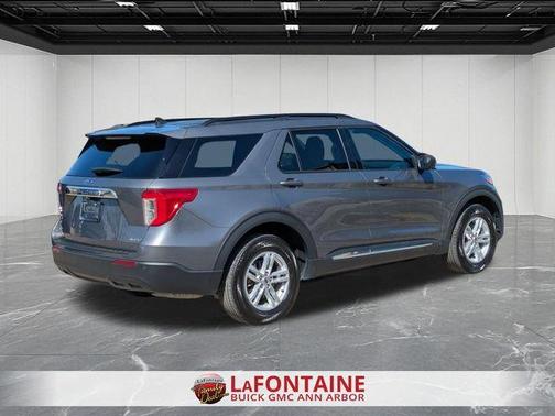 Gray Metallic 2022 Ford Explorer XLT
