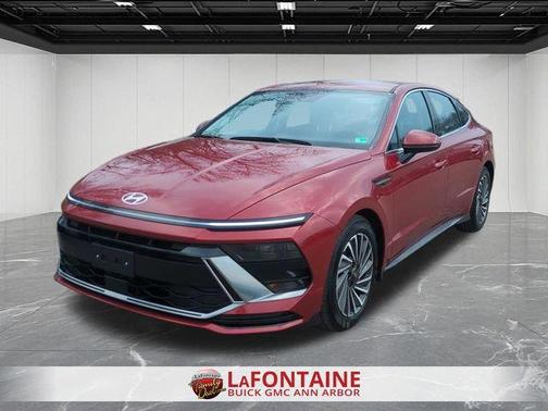 2025 Hyundai SONATA Hybrid SEL