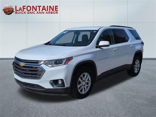 2020 Chevrolet Traverse LT Cloth