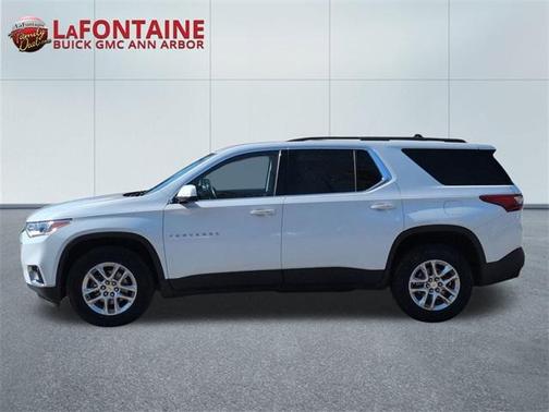 2020 Chevrolet Traverse LT Cloth