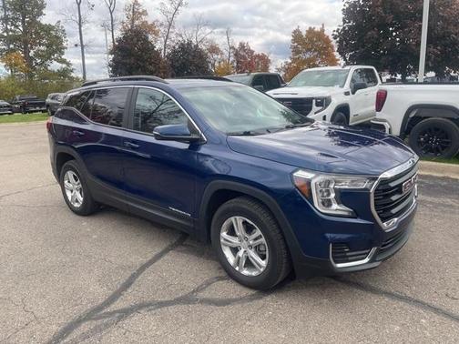 2022 GMC Terrain SLE