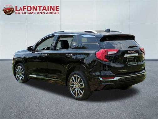 2022 GMC Terrain Denali