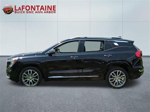 2022 GMC Terrain Denali