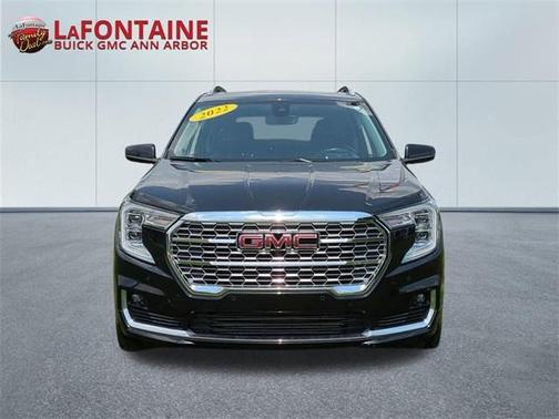 2022 GMC Terrain Denali