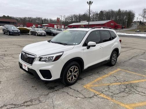 Crystal White Pearl 2020 Subaru Forester Premium