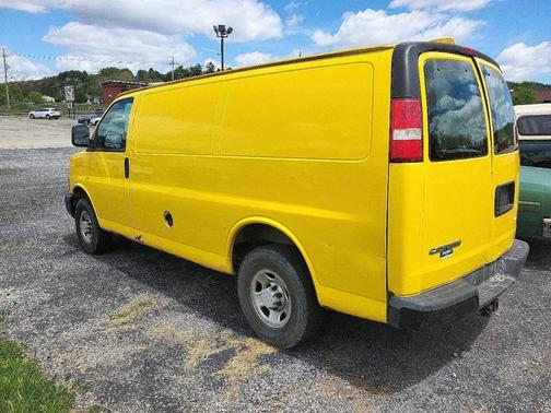 Yellow 2008 Chevrolet Express 3500 Cargo