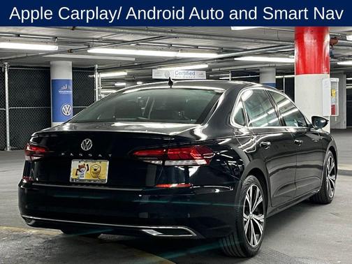 Deep Black Pearl 2021 Volkswagen Passat 2.0T SE