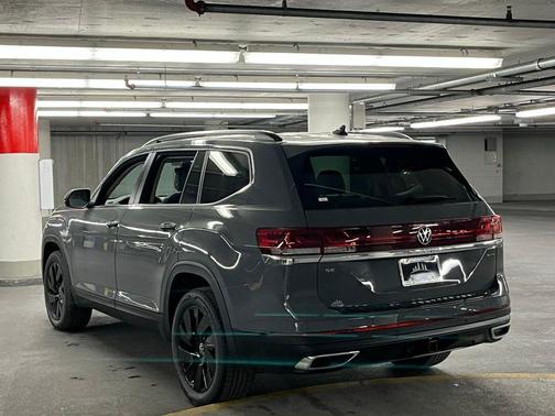 2026 Volkswagen Atlas 2.0T SE w/Technology 4MOTION