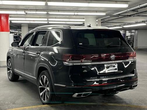 2025 Volkswagen Atlas Cross Sport 2.0T SE w/Technology 4MOTION