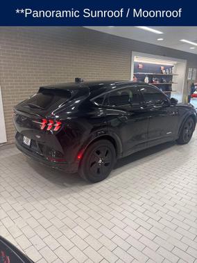 2023 Ford Mustang Mach-E California Route 1