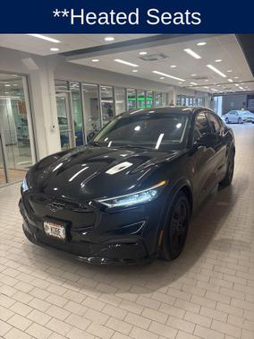 2023 Ford Mustang Mach-E California Route 1