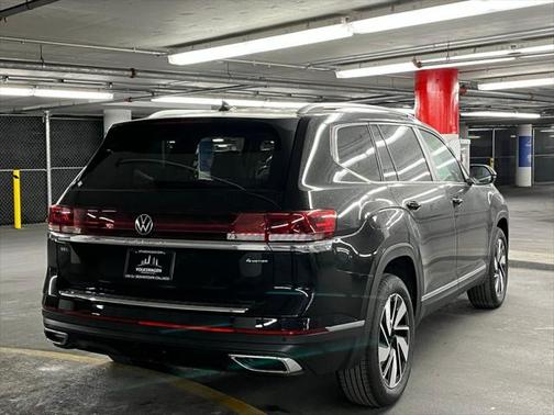 2025 Volkswagen Atlas 2.0T SEL