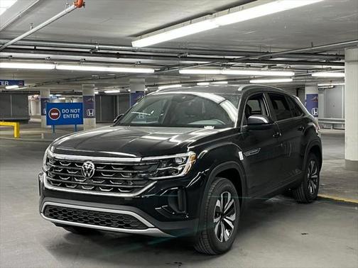 2025 Volkswagen Atlas Cross Sport 2.0T SE