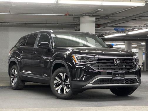 2026 Volkswagen Atlas Cross Sport 2.0T SE