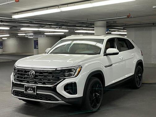 2026 Volkswagen Atlas Cross Sport 2.0T SE w/Technology 4MOTION