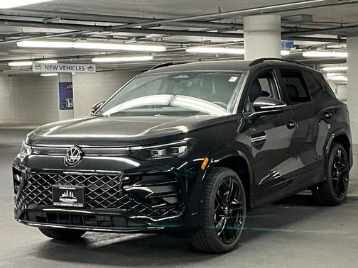 2025 Volkswagen Tiguan 2.0T SE R-Line Black 4MOTION