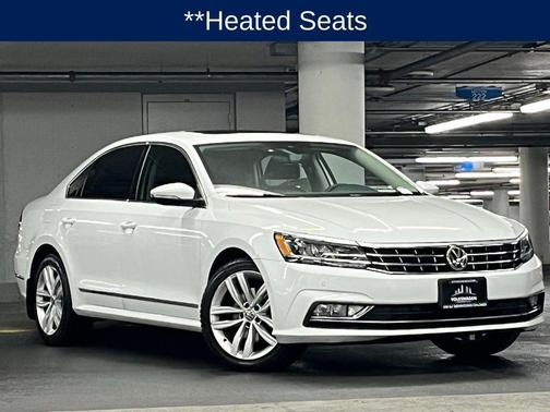 Pure White 2018 Volkswagen Passat 2.0T SEL Premium