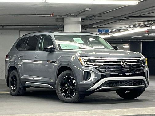 pure gray 2026 Volkswagen Atlas Peak Edition