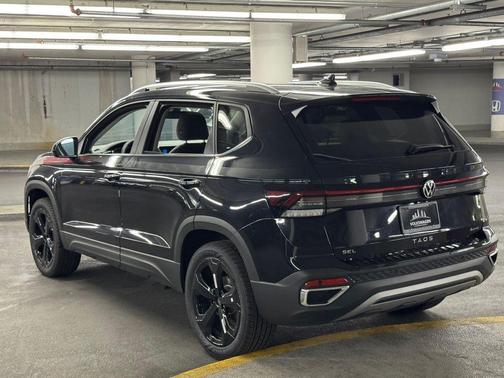 2025 Volkswagen Taos 1.5T SEL