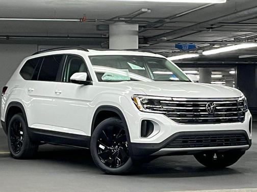 2026 Volkswagen Atlas 2.0T SE w/Technology 4MOTION
