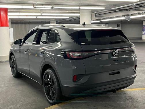 2025 Volkswagen ID.4 Pro S Plus