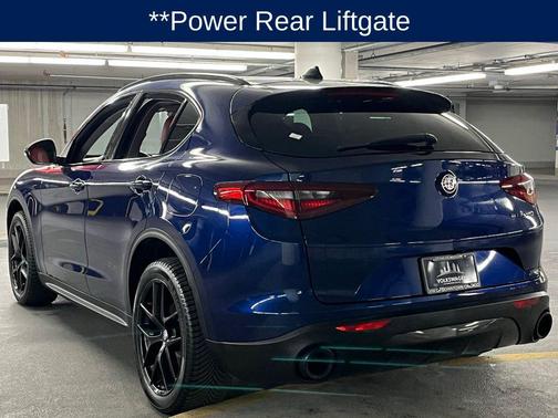 2019 Alfa Romeo Stelvio Sport