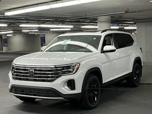 2026 Volkswagen Atlas 2.0T SE w/Technology 4MOTION