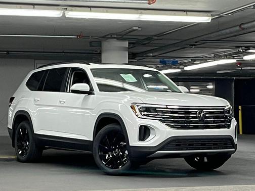 2026 Volkswagen Atlas 2.0T SE w/Technology 4MOTION